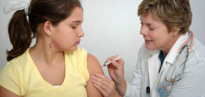 Ministerul Sanatatii va incepe vaccinarea gratuita impotriva HPV din luna...