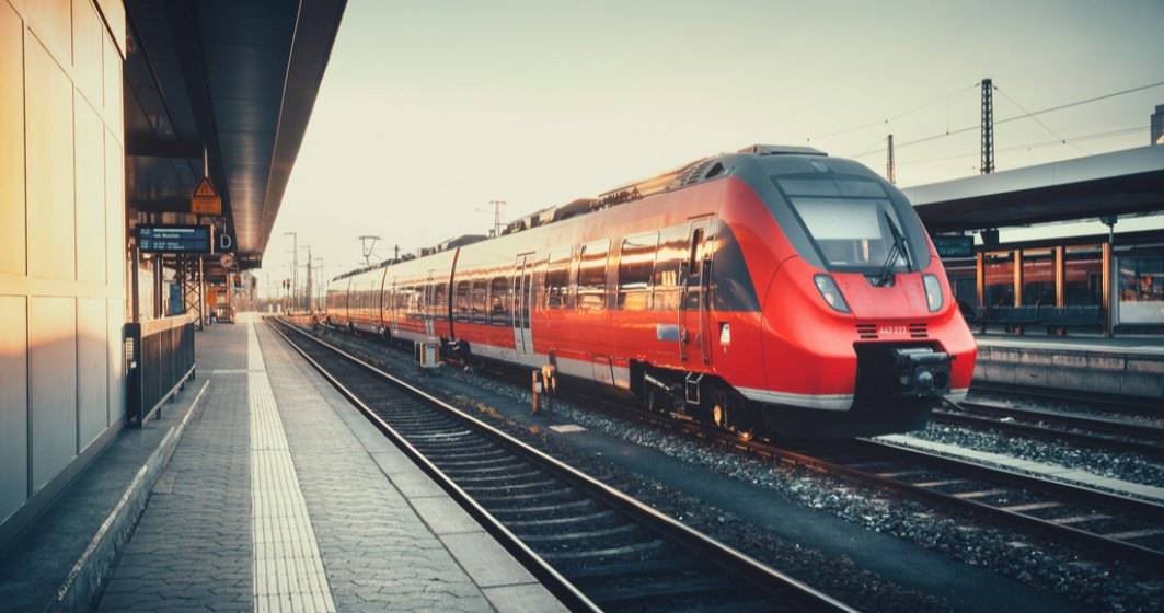 Imagine pentru articolul: Cătălin Drulă: Viteza trenului va atinge 120 km/h pe tronsonul Buzău-Făurei până la final de an
