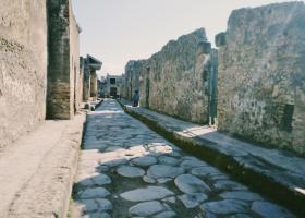Imagine: FOTO Pompei: povestea orașului roman îngropat sub un strat de 14 metri de cenușă