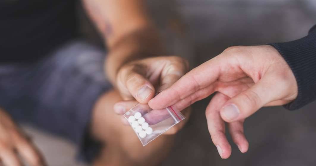 Imagine pentru articolul: MDMA ar putea fi un posibil tratament împotriva sindromului de stres posttraumatic (PTSD)