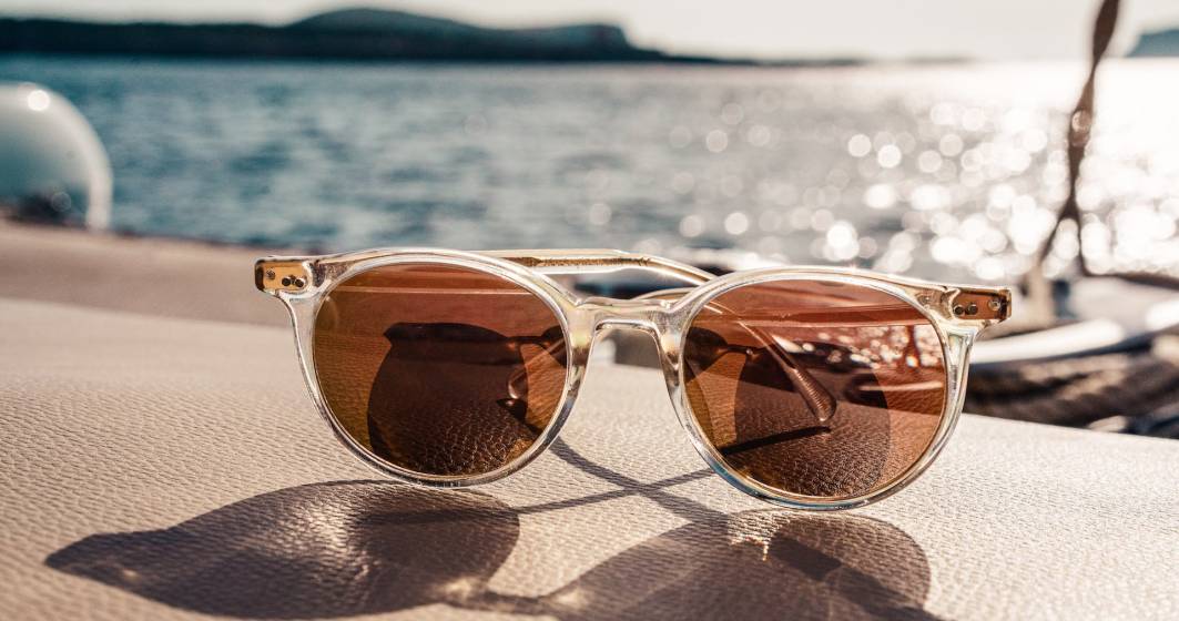 Imagine pentru articolul: De ce este important să purtați ochelari de soare în timpul verii