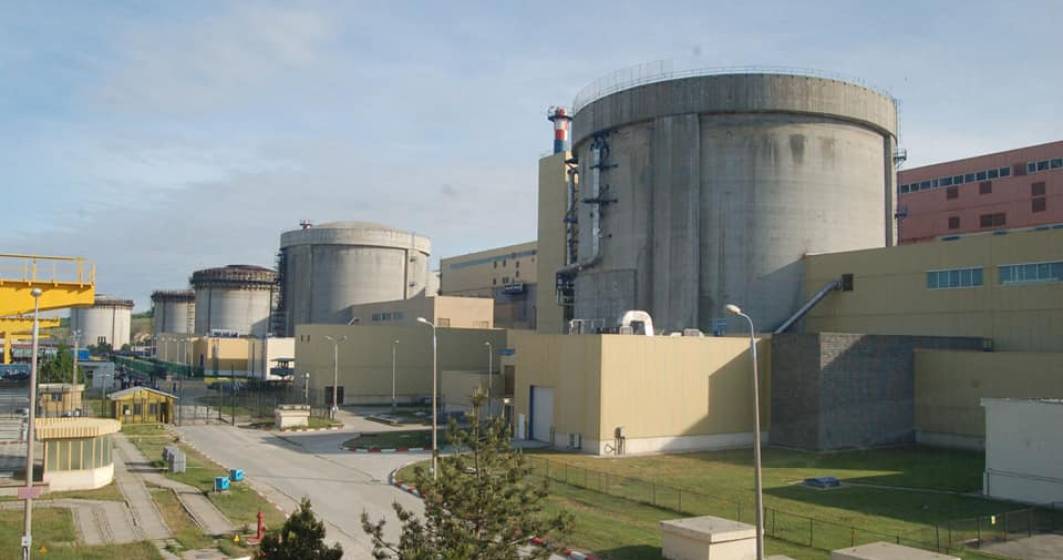 Imagine pentru articolul: Nuclearelectrica își va extrage și procesa singură uraniul pentru centrala de la Cernavodă