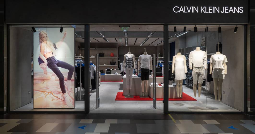 Imagine pentru articolul: Primele magazine Calvin Klein Underwear și Calvin Klein Jeans au fost deschise în România