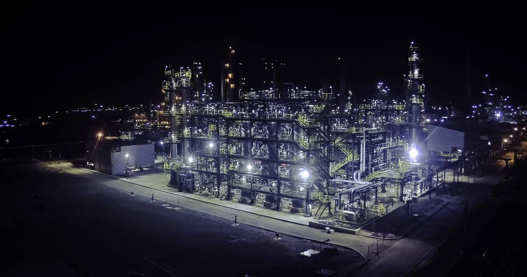 Imagine pentru articolul: OMV Petrom a transformat rafinaria Petrobrazi in a treia unitate din lume care transforma benzina usoara si GPL in benzina si motorina