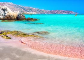 Imagine: Grecia se așteaptă la un nou record în turism: care au fost cele mai...