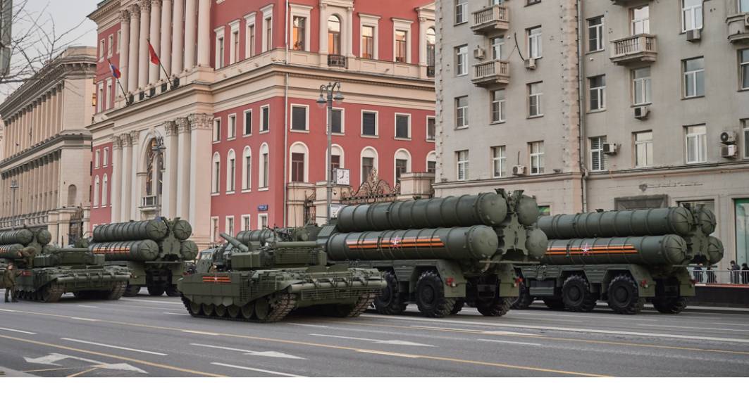 Imagine pentru articolul: Director CIA: Este posibil ca Rusia să recurgă la arme nucleare tactice în Ucraina