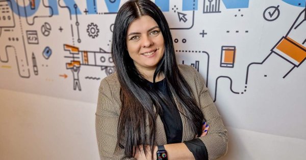 Imagine pentru articolul: Diana Angheluță, Deputy CEO INTERACTIONS: Nu avem cum să ignorăm AI-ul. Nu...