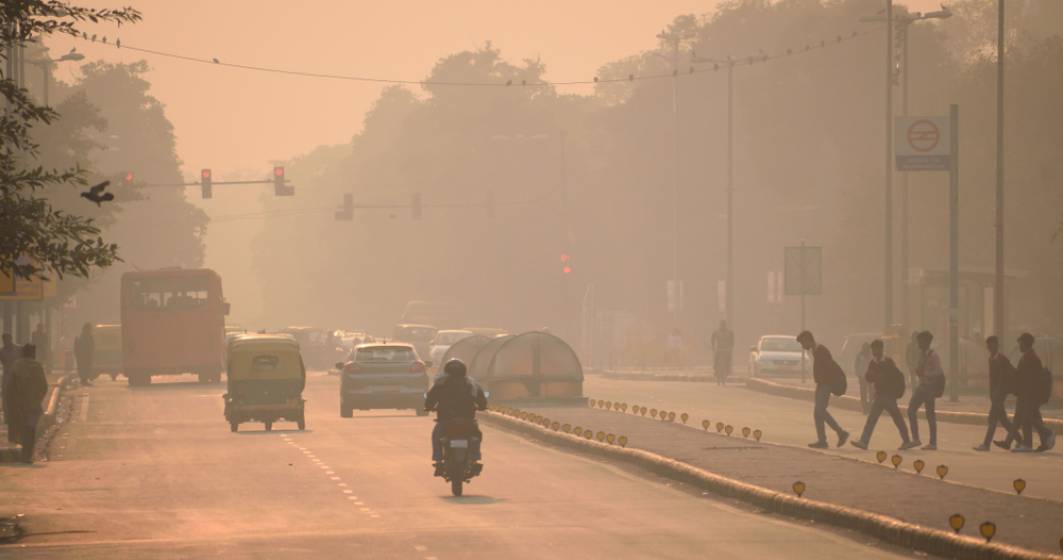 Imagine pentru articolul: Cel mai poluat oraș al planetei, New Delhi, acoperit de un strat de ceață toxică. 20 de milioane de oameni sunt în pericol