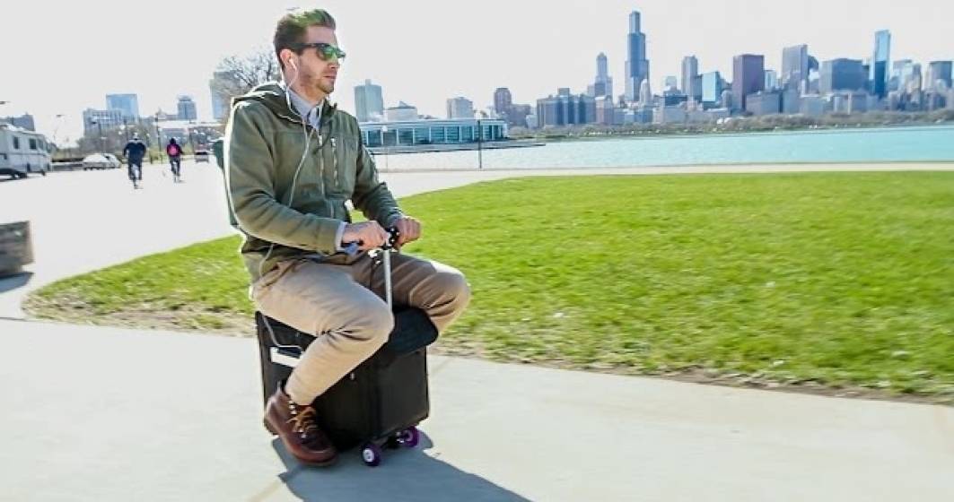 Imagine pentru articolul: Modobag, bagajul motorizat inventat de americani, poate rula cu 12 km/h