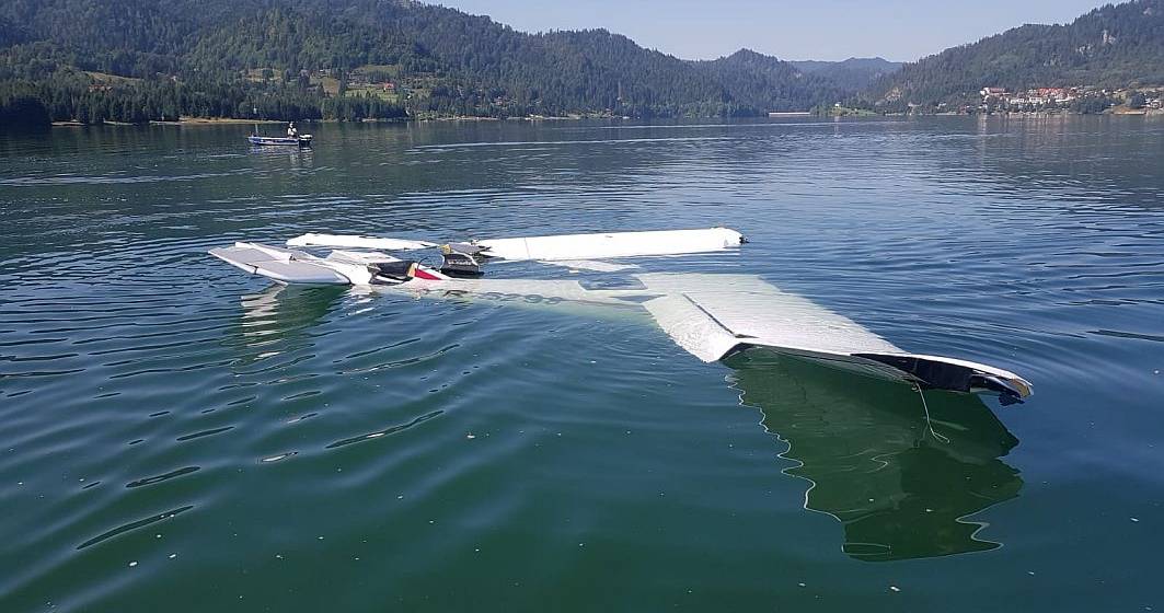 Imagine pentru articolul: Un avion de agrement s-a prăbușit în lacul Colibiţa