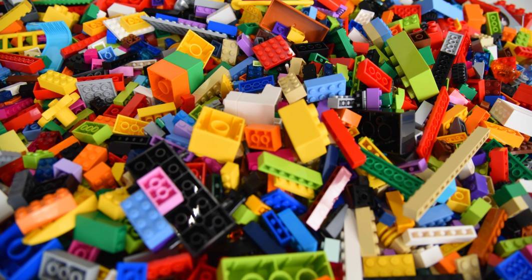 Imagine pentru articolul: Lego nu renunță la plastic, deși a promis că va folosi un material mai sustenabil