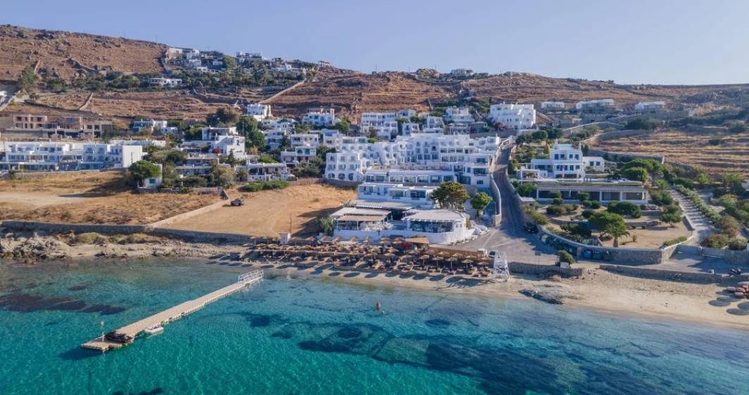 Imagine pentru articolul: TOP resorturi de lux în Grecia pentru o vacanță cu familia: hoteluri care lasă turiștii mască