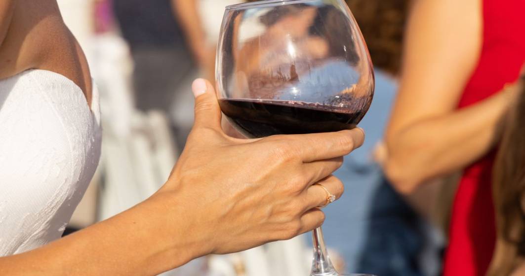 Imagine pentru articolul: Vinul roșu, cea mai versatilă și „unisex” băutură alcoolică pe care o poți servi!