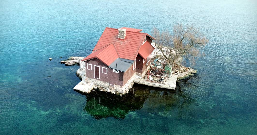 Imagine pentru articolul: O casă cât o insulă! Top 5 case care ocupă o insulă întreagă!
