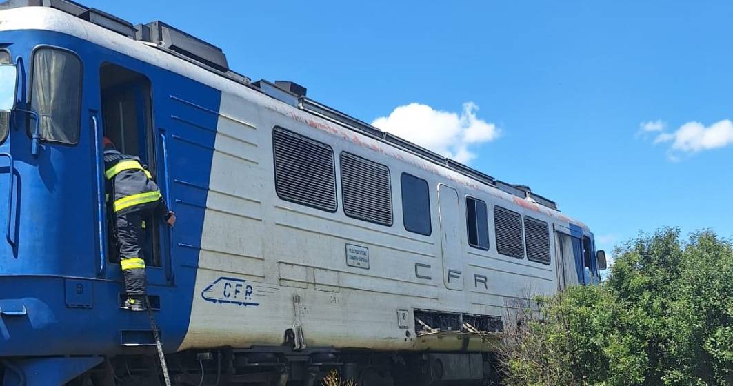 Imagine pentru articolul: Incendiu la o locomotivă CFR Călători: peste 100 de călători au fost evacuați