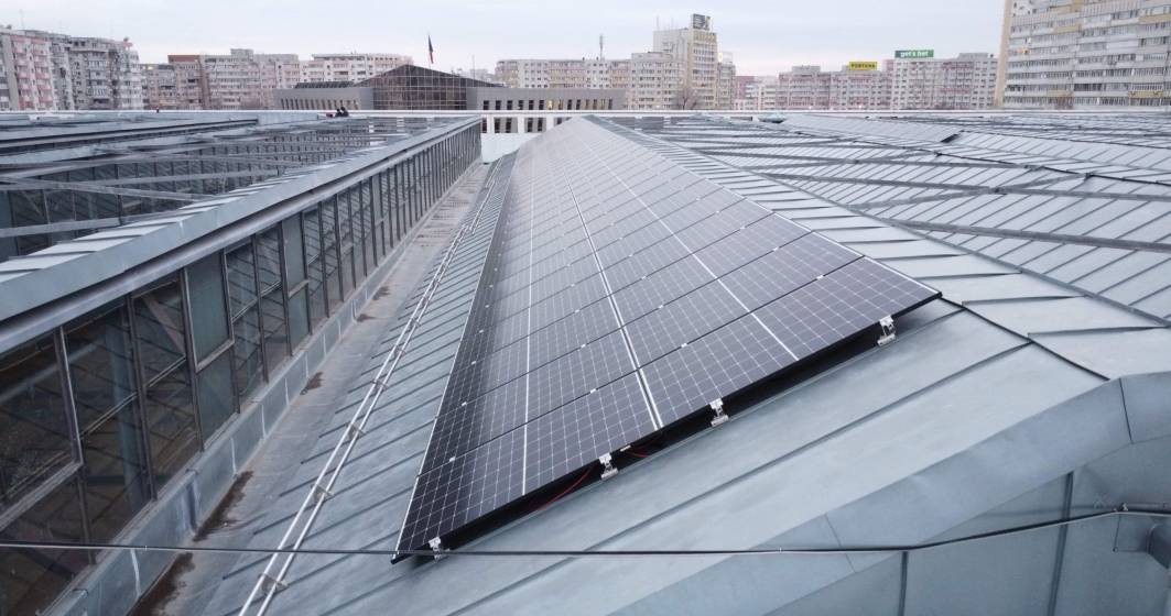 Imagine pentru articolul: Panouri solare pe acoperișul Halelor Obor. Cât vor acoperi din consumul clădirii