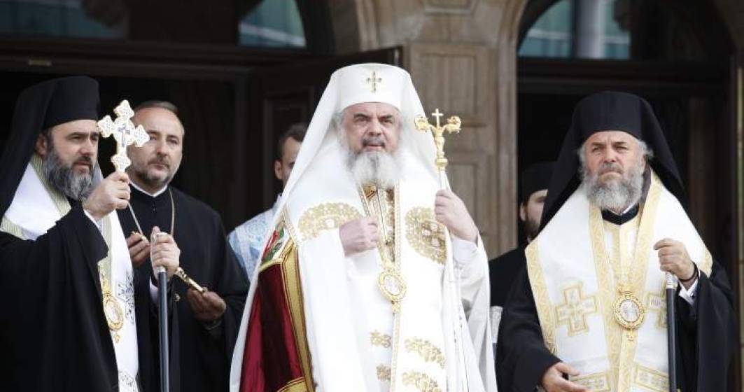 Imagine pentru articolul: Patriarhia ii raspunde lui Eugen Teodorovici: Biserica Ortodoxa Romana plateste impozite pe terenuri, salarii si pe activitati economice