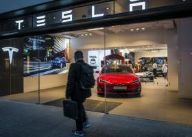 Imagine: Acțiunile Tesla au crescut după ce compania lui Elon Musk a anunțat majorarea...