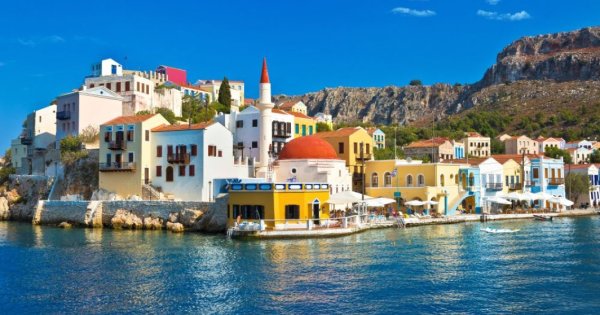 Imagine pentru articolul: GALERIE FOTO | Cele mai frumoase insule din Grecia, în care să te distrezi și...