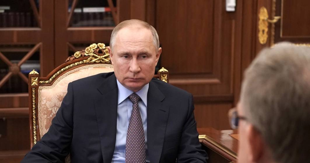 Imagine pentru articolul: Kremlinul transmite că vaccinarea lui Putin este un exemplu de urmat