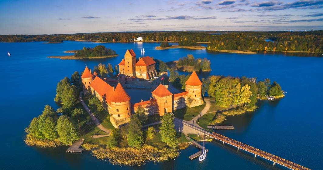 Imagine pentru articolul: Unde să mergi în vacanță în vara lui 2024: Lituania, o țară baltică „răcoroasă” în care poți evada, cu muzee dedicate diavolilor și situri din patrimoniul UNESCO
