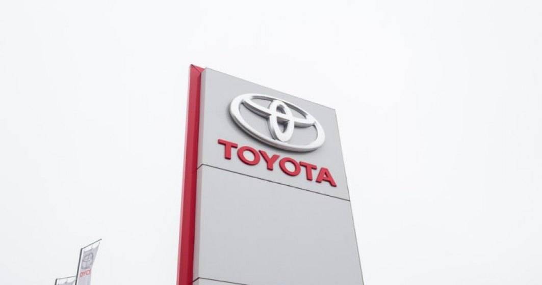 Imagine pentru articolul: Toyota recheama in service un milion de automobile hibride
