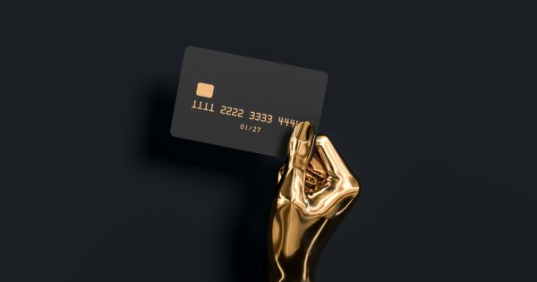 Imagine pentru articolul: BCR lansează un card de lux pentru antreprenori: au bancher personal și pot...