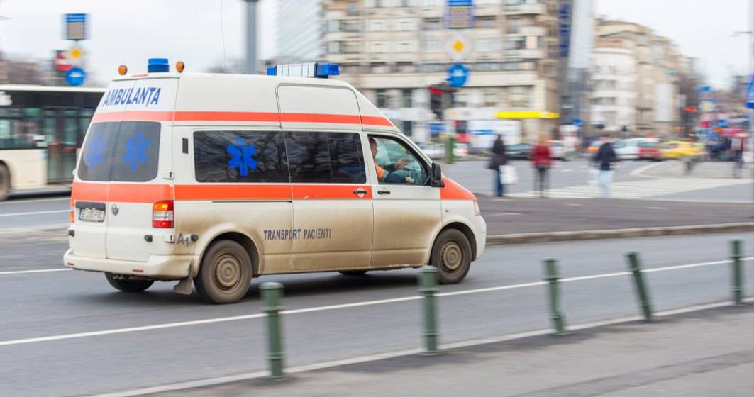 Imagine pentru articolul: Arafat: Un autobuz din București a fost transformat în ambulanță și va putea transporta 10 pacienți cu COVID
