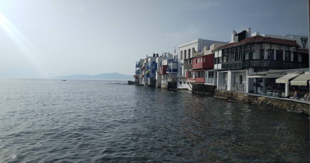 Imagine pentru articolul: Insulele grecești, ținta construcțiilor ilegale: arestări în Mykonos și Rodos