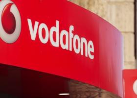 Imagine: Vodafone și-a vândut afacerea din Italia contra unei sume de aproape 9...
