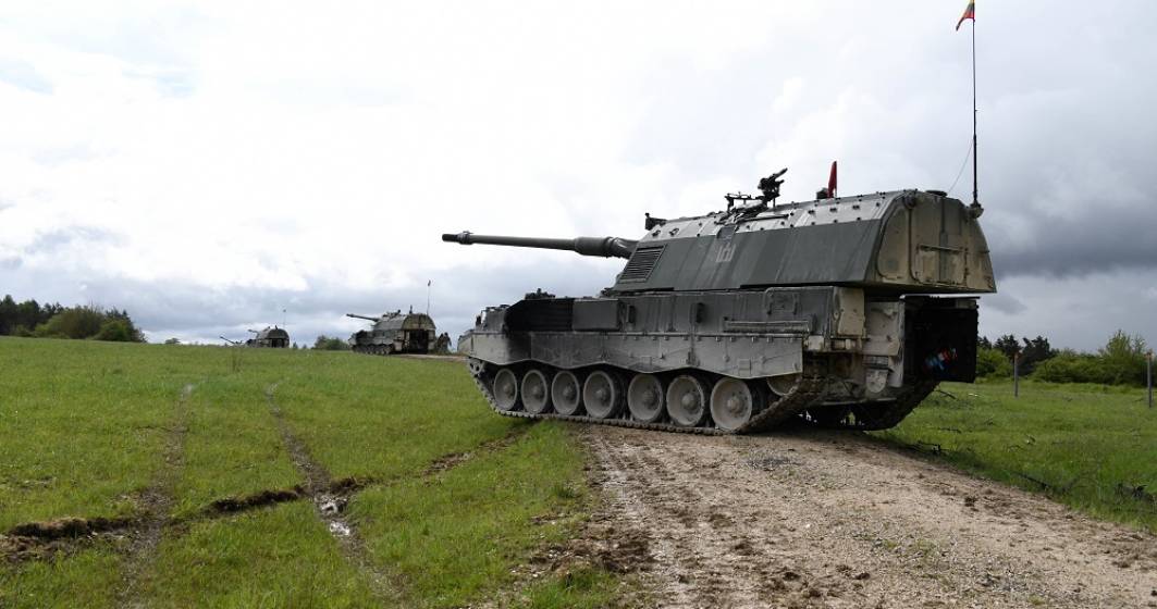 Imagine pentru articolul: Ucraina va avea tunuri autopropulsate germane Panzerhaubitze 2000 în arsenalul său