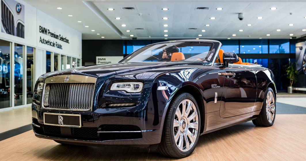 Imagine pentru articolul: Automobile Bavaria a prezentat decapotabila Rolls-Royce Dawn, model care costa peste 400.000 euro