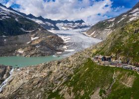 Imagine: Urgență la nivel mondial: Ghețarii elvețieni au pierdut 10% din volum în...