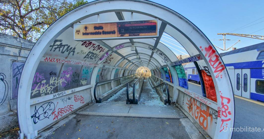 Imagine pentru articolul: Trotuarul rulant din Gara de Nord a fost distrus după ce aproape 8 ani a funcționat perioade scurte de timp