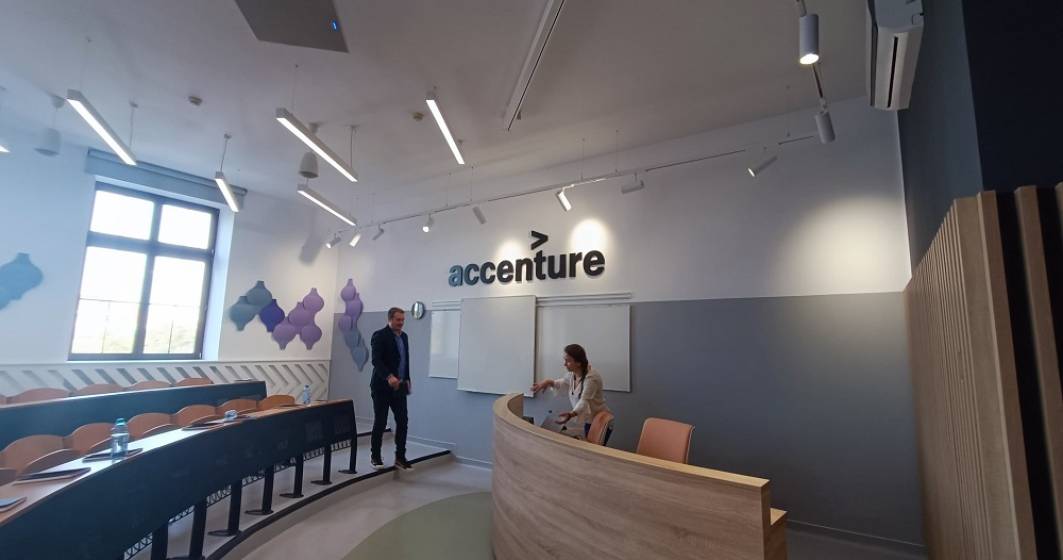 Imagine pentru articolul: Accenture investește peste 200.000 de euro într-un laborator la ASE. „Ne dorim să fie un birou de traducere de la teorie la practică”