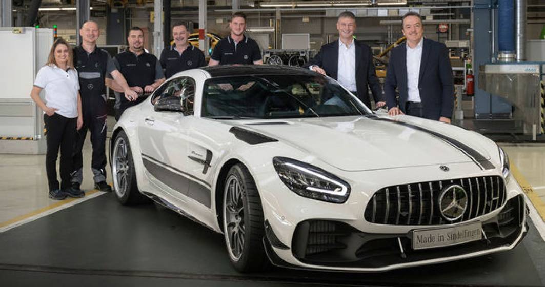 Imagine pentru articolul: Mercedes a demarat productia lui AMG GT facelift: sportivul este asamblat la uzina din Sindelfingen, Germania