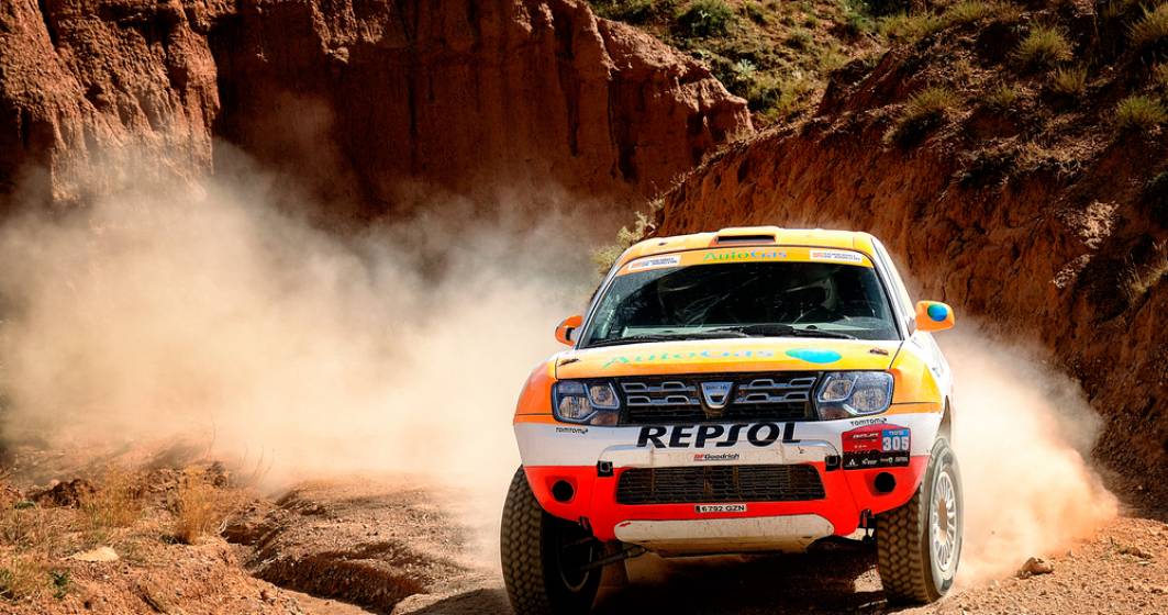 Imagine pentru articolul: Dacia va debuta în Raliul Dakar din 2025 cu un prototip cu combustibil sintetic