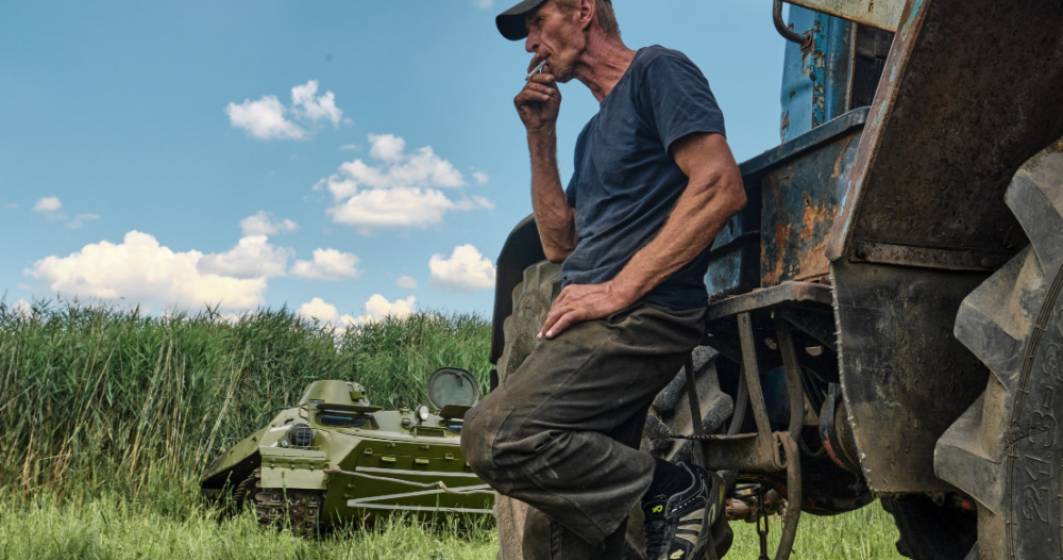 Imagine pentru articolul: Cum își riscă fermierii ucraineni viața ca să însămânțeze recolta de anul acesta