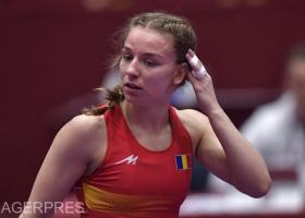 Imagine: Lupte: Andreea Ana a cucerit medalia de aur la Europenele de la București