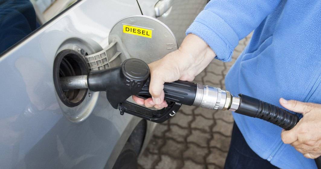 Imagine pentru articolul: Un plin de benzina va fi mai scump cu 3-4 lei odata cu cresterea accizelor