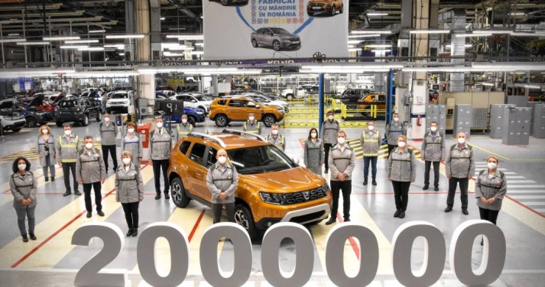 Imagine pentru articolul: Uzina Dacia a produs modelul Duster cu numărul 2.000.000