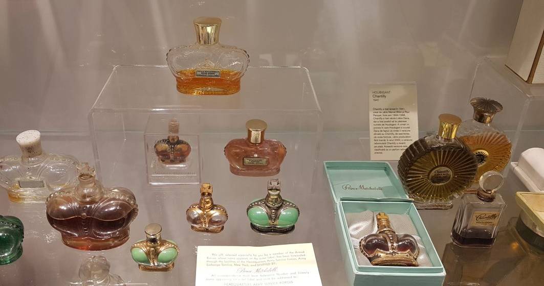 Imagine pentru articolul: Cum a transformat un om de afaceri o pasiune in singurul muzeul al parfumului din Romania