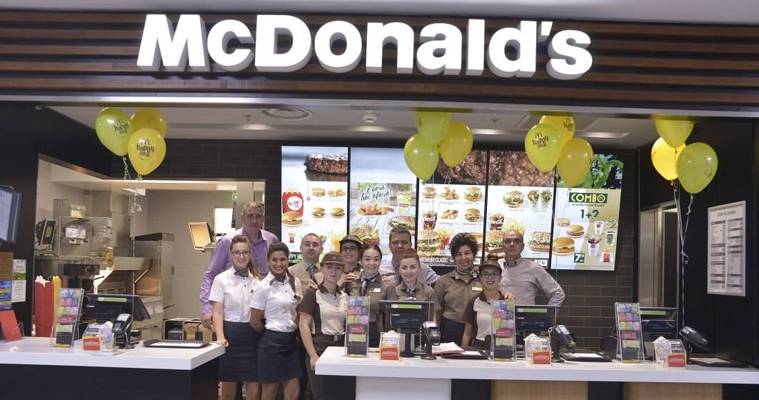 Imagine pentru articolul: McDonald's recruteaza 1.000 de oameni. Ce salarii promite compania?