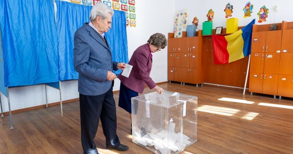 Imagine pentru articolul: HARTĂ | Prezența la vot la alegerile locale și europarlamentare, ora 13:00:...
