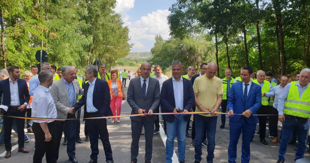 Imagine pentru articolul: FOTO-VIDEO | A fost inaugurat „Drumul de sub Munte” din Țara Făgărașului