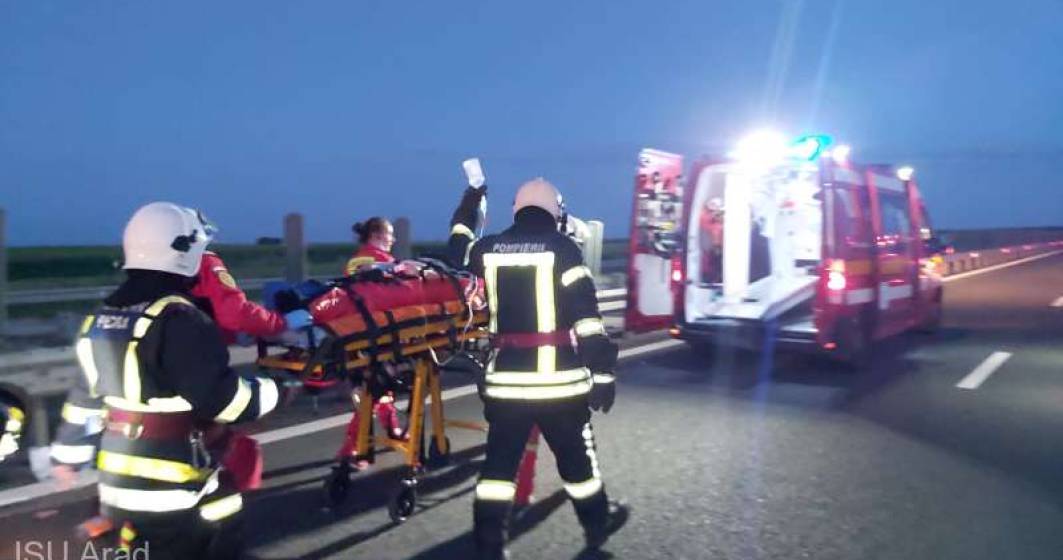 Imagine pentru articolul: Accident grav în Arad: un pasager a decedat și 16 au fost răniți