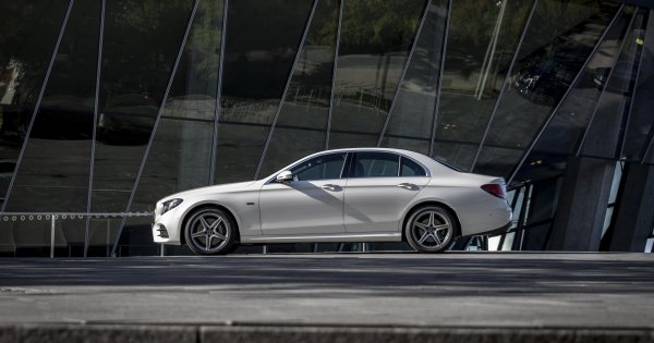 Imagine pentru articolul: Mercedes-Benz, acuzat că-și înșelă clienții: Aparatura care ocolește testele...