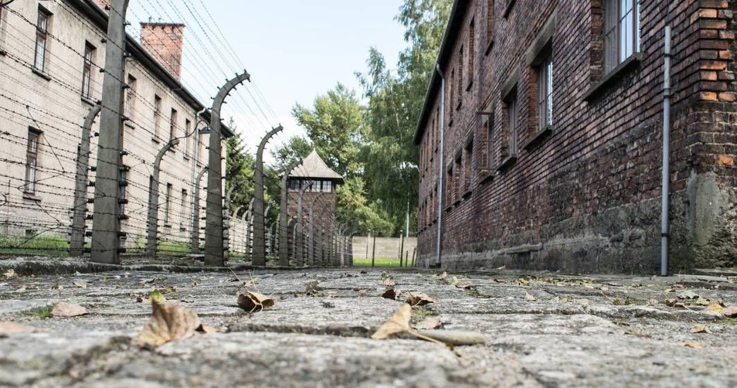 Imagine pentru articolul: Fost gardian de lagăr nazist, inculpat pentru complicitate la peste 3.500 de crime