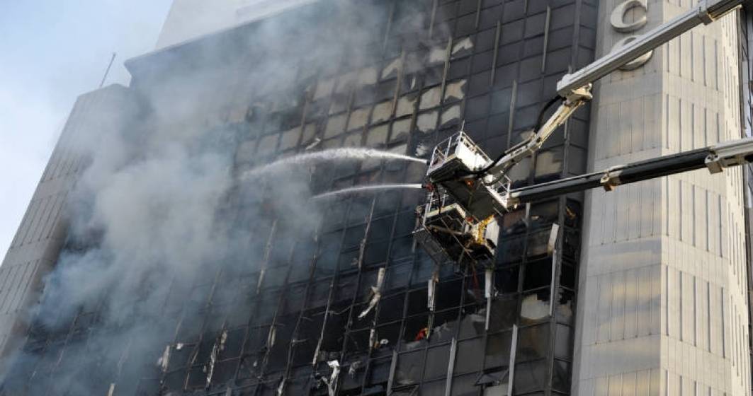Imagine pentru articolul: Cum isi poate proteja o companie angajatii in cazul unui incendiu. Ce spune legea