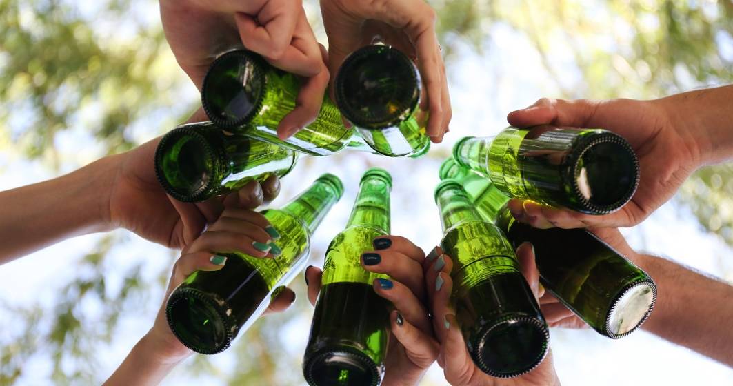 Imagine pentru articolul: Elevii din România încep să bea la 13 ani și sunt printre adolescenții care consumă cele mai mari cantități de alcool din UE